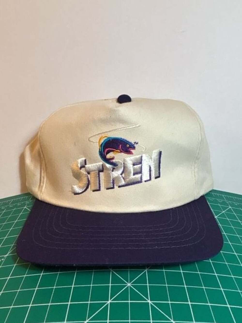 Vintage 1990s YoungAn Stren Fishing Line Tackle White Purple Snapback Hat Cap